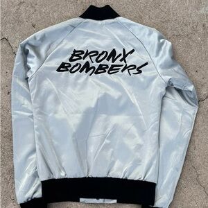 Nike NY Bronx Bombers Silver Grey S